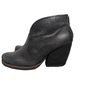 Korks Gemini V Booties Womens 7 Black Leather Western Cottage Boho Rodeo Soft